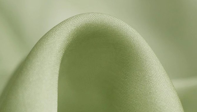 silk chiffon characteristics Silk chiffon fabric lightweight and sheer characteristics