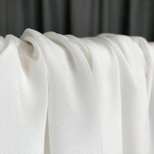 Undyed silk crepe de chine fabric for a natural base direction